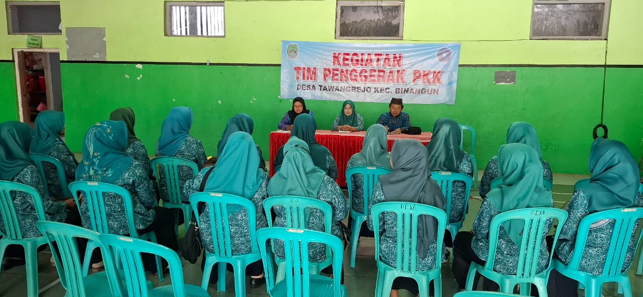 Pertemuan Rutin PKK Desa Tawangrejo Kecamatan Binangun Pertemuan Rutin PKK Desa Tawangrejo Kecamatan Binangun